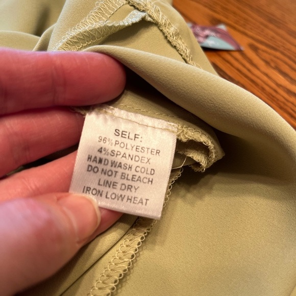 Bluivy Green Tea Sleeveless Cowl Neck Camisole Size S - Picture 7 of 7